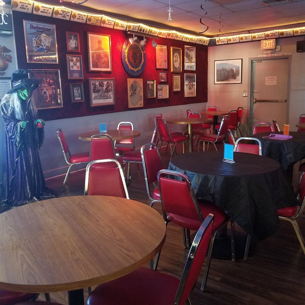 Karaoke Open to the Public 5